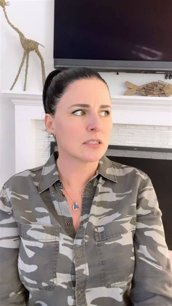 Danielle Murr: Find Her Age & Instagram