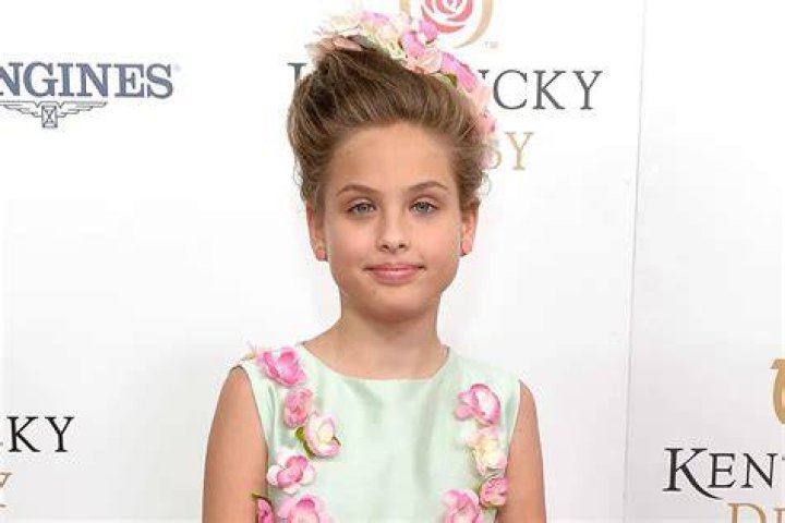 Dannielynn Birkhead – Bio, Facts, Wiki, Net Worth, Age, Height, Family, Parents, Birthday, Teeth, Anna Nicole Smith, Show, Model, Career, Salary, News