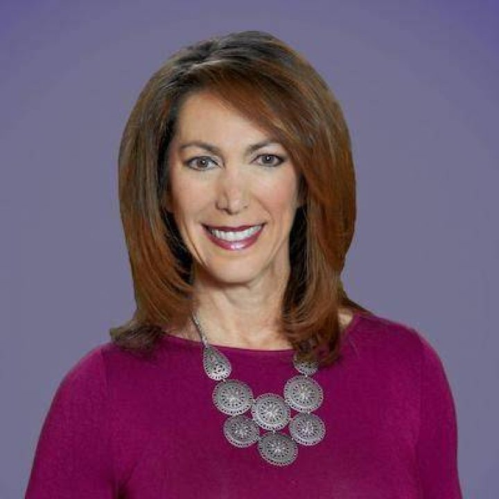 Darcy Spears KTNV, Bio, Wiki, Age, Family, Husband, Salary, Net Worth