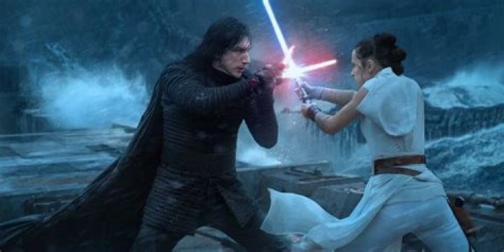 Dark Rey Almost Kills Kylo Ren In Cut Star Wars: The Rise Of Skywalker Scene