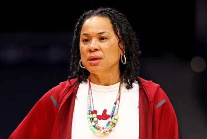 Dawn Staley Biography: Net Worth, Age, Children, Wikipedia, Height, Husband