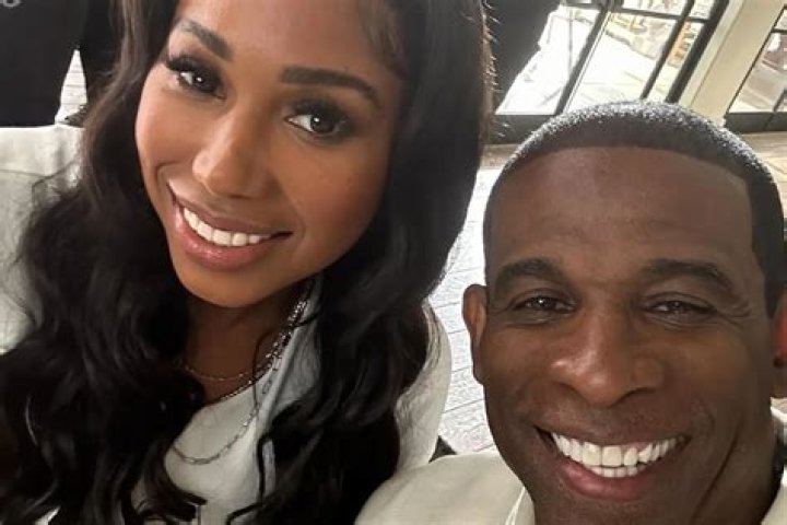 Deiondra Sanders: Reality TV, Father & Net Worth