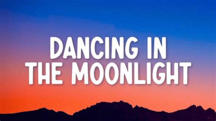 Did Van Morrison cover dancing in the moonlight? – Celebrity