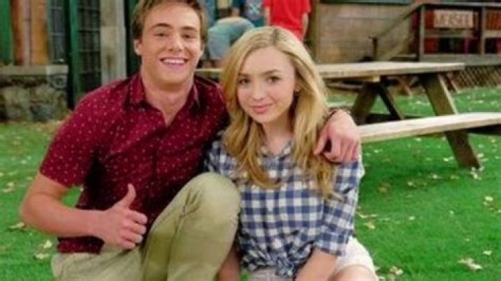 Do Emma and Xander stay together? – Celebrity