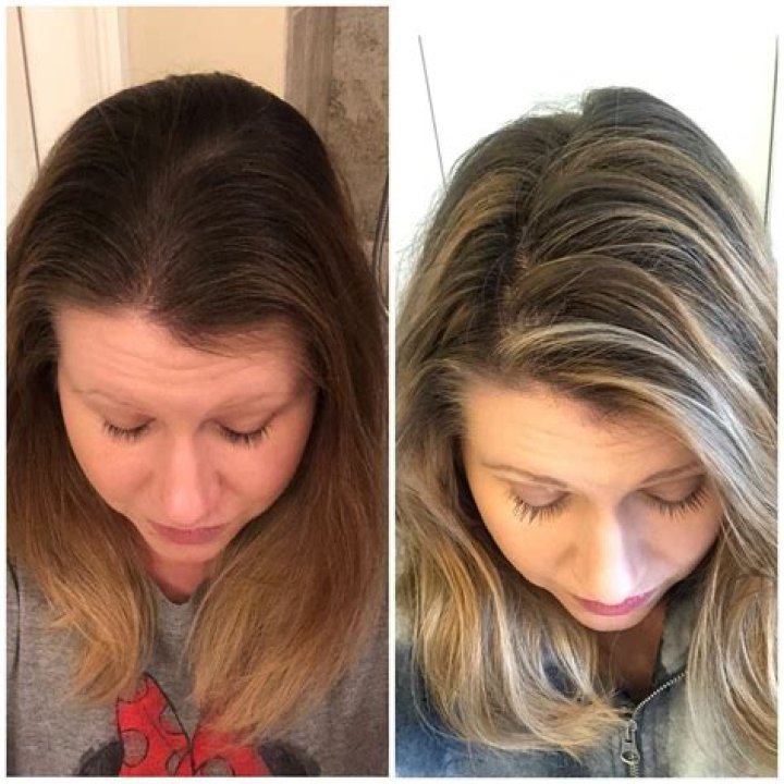 Does surf wax make your hair blonde