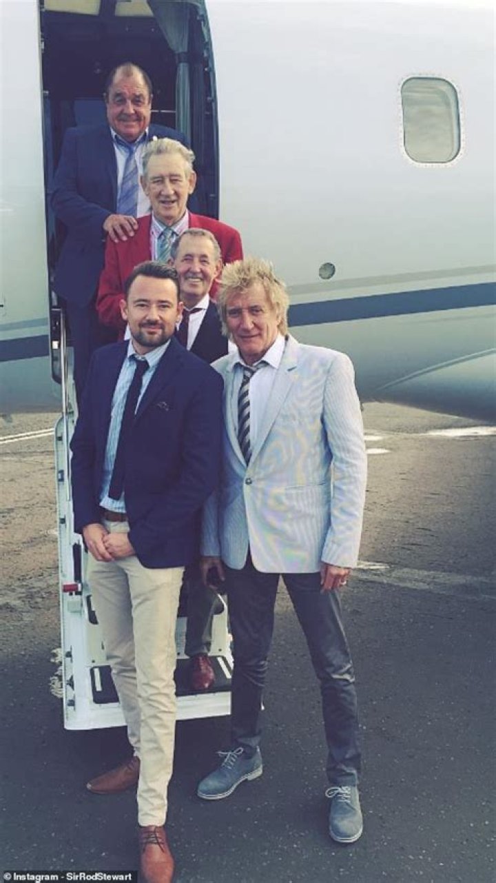 Don Stewart cause of death: What happened to Rod Stewart brother?