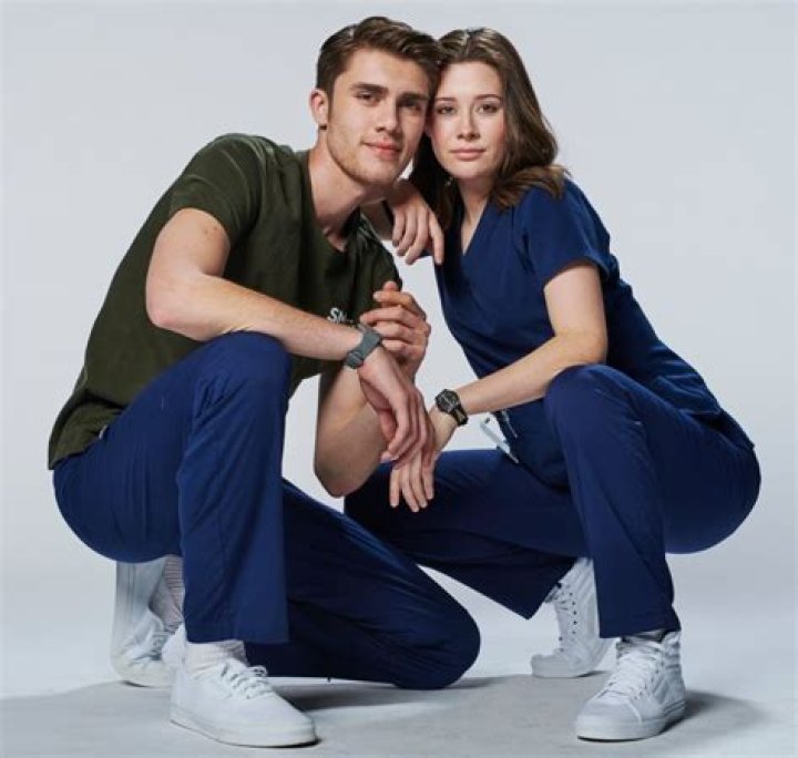 Donald MacLean Jr. Age, Height, Wiki, Girlfriend, Instagram: Nurses