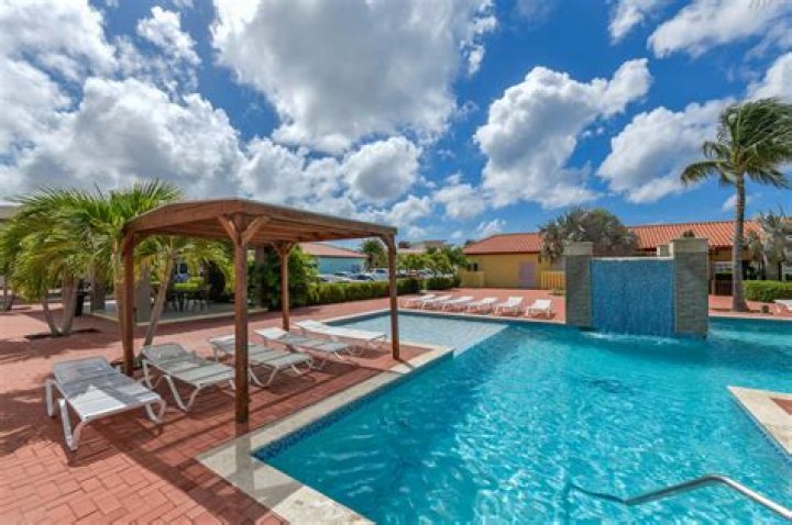 Dorado Eagle Beach Hotel, San Nicolas, Aruba