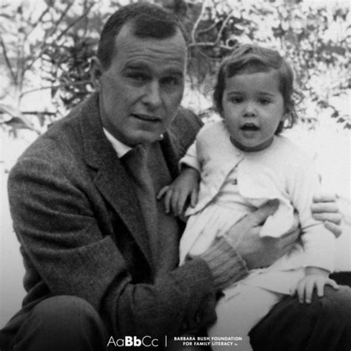 Dorothy Bush Koch Biography – Facts, Childhood, Family Life, Achievements