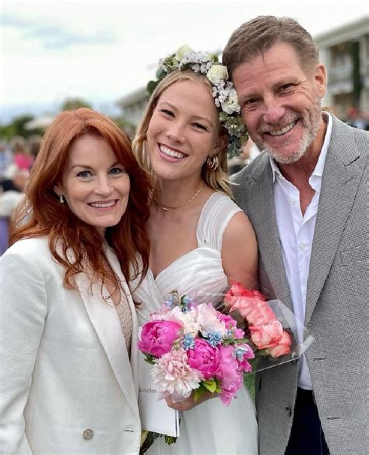 Doug Savant Bio, Wiki, Wife, Laura Leighton, Kids, Melrose Place, and Net Worth
