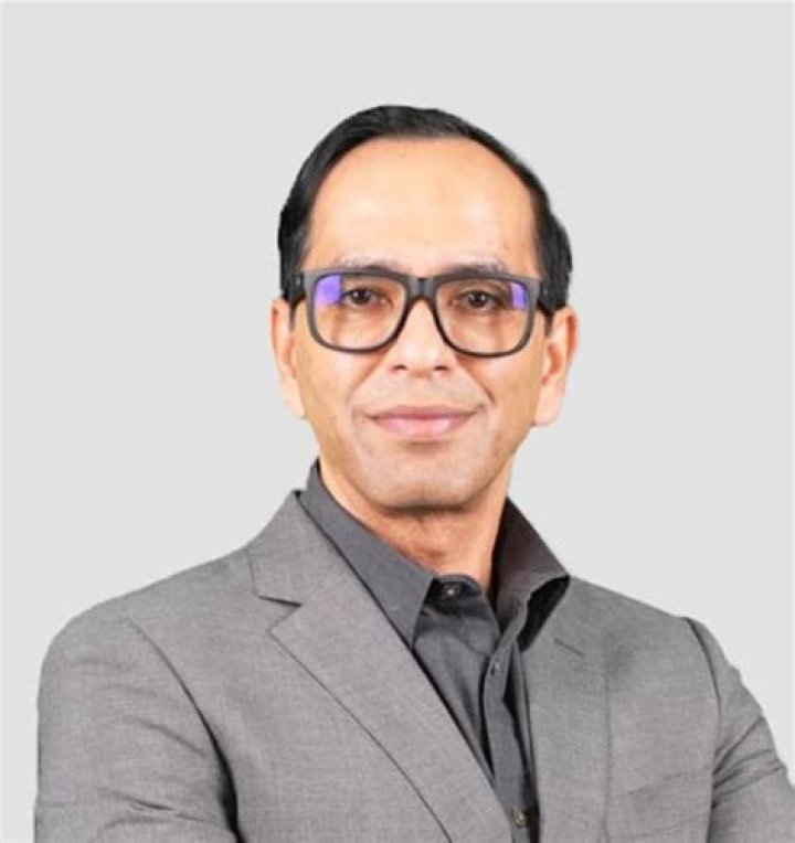 Dr. Ajit Singh, MD – Pontiac, MI