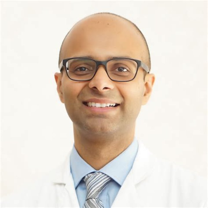 Dr. Ambreen Khalid, MD – North Chicago, IL