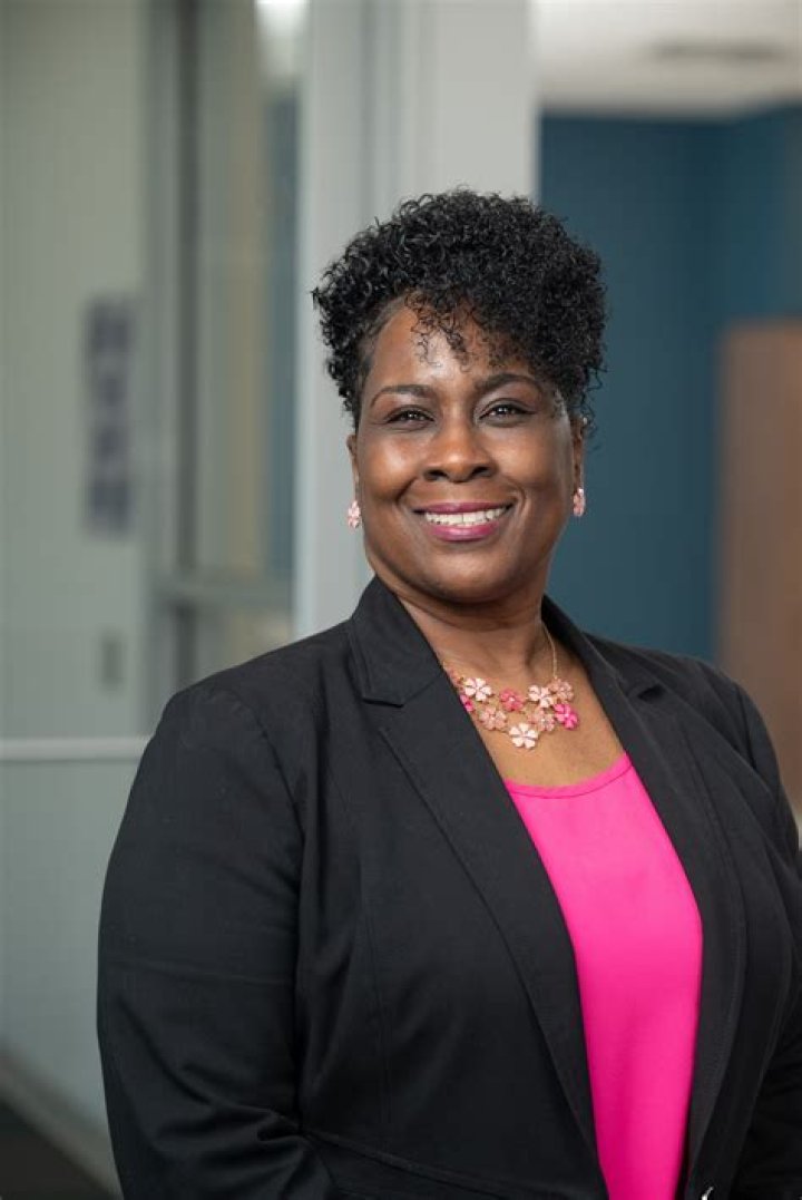 Dr. Angela Karl, MD – Fort Wayne, IN