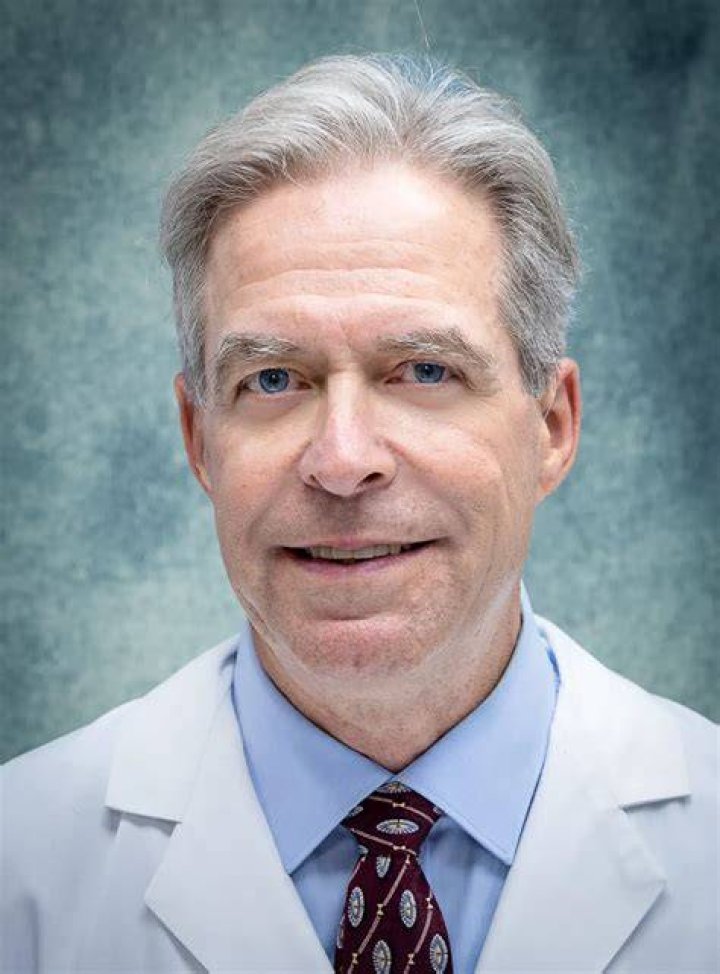 Dr. Angus Worthing, MD – Chevy Chase, MD