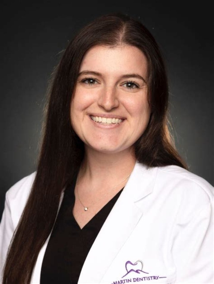 Dr. Ashley D'Silva, MD – Brooklyn, NY