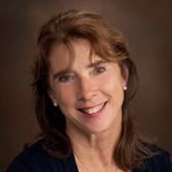 Dr. Ashley (Gottlieb) Warner, MD – Medford, MA