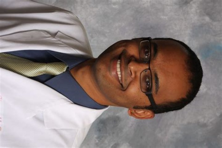 Dr. Balasubramanian Shanmugam, MD – Bristol, CT