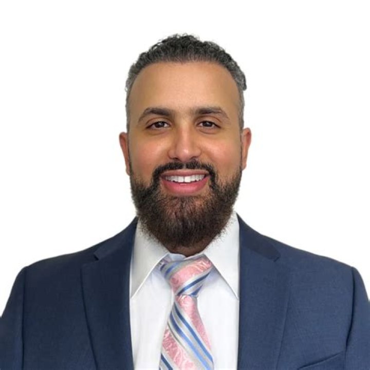 Dr. Brian Peshek, MD – Lansing, MI