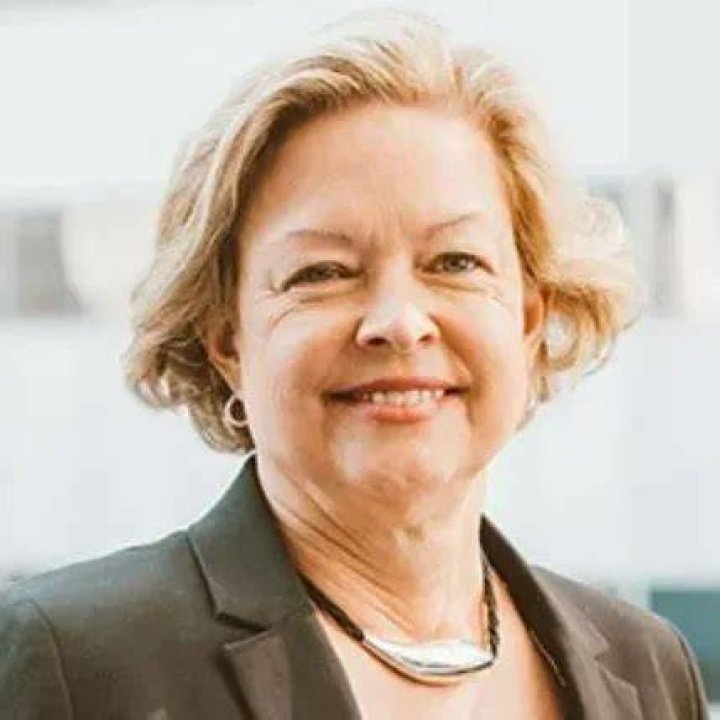 Dr. Carrie Schallock, MD – Tempe, AZ