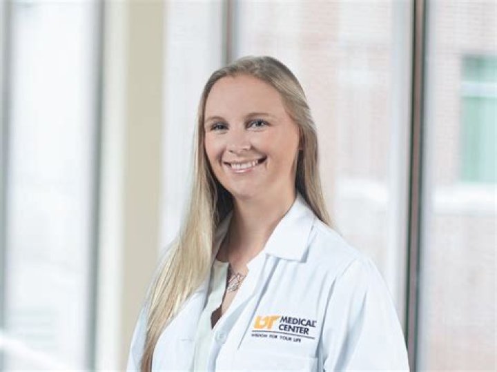 Dr. Christina (Edens) Linden, MD – Washington, MO