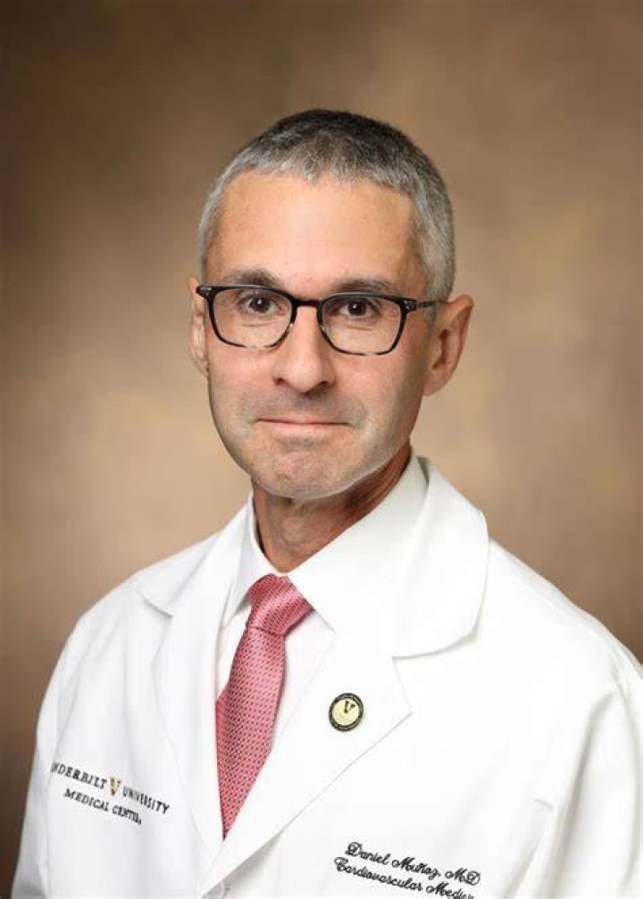 Dr. Daniel Cooley, MD – Peoria, IL