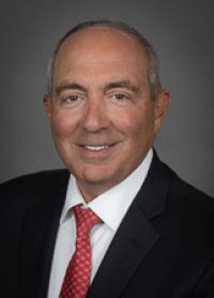 Dr. Dominick Gadaleta, MD – Manhasset, NY