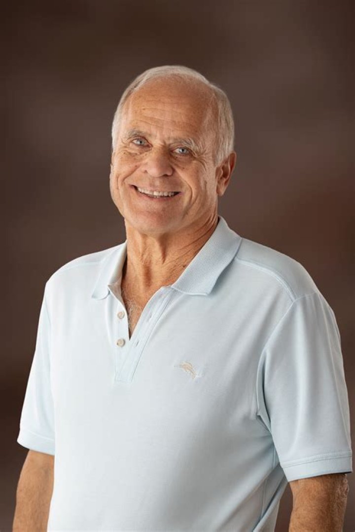 Dr. Douglas Carlson, MD – Springfield, IL