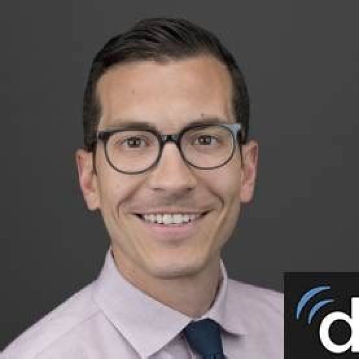 Dr. Edward Carreras, MD – Stratford, CT