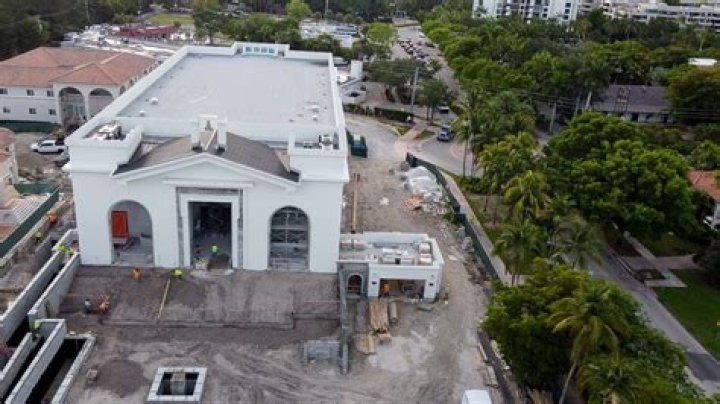 Dr. Hector Gallego, MD – Key Biscayne, FL