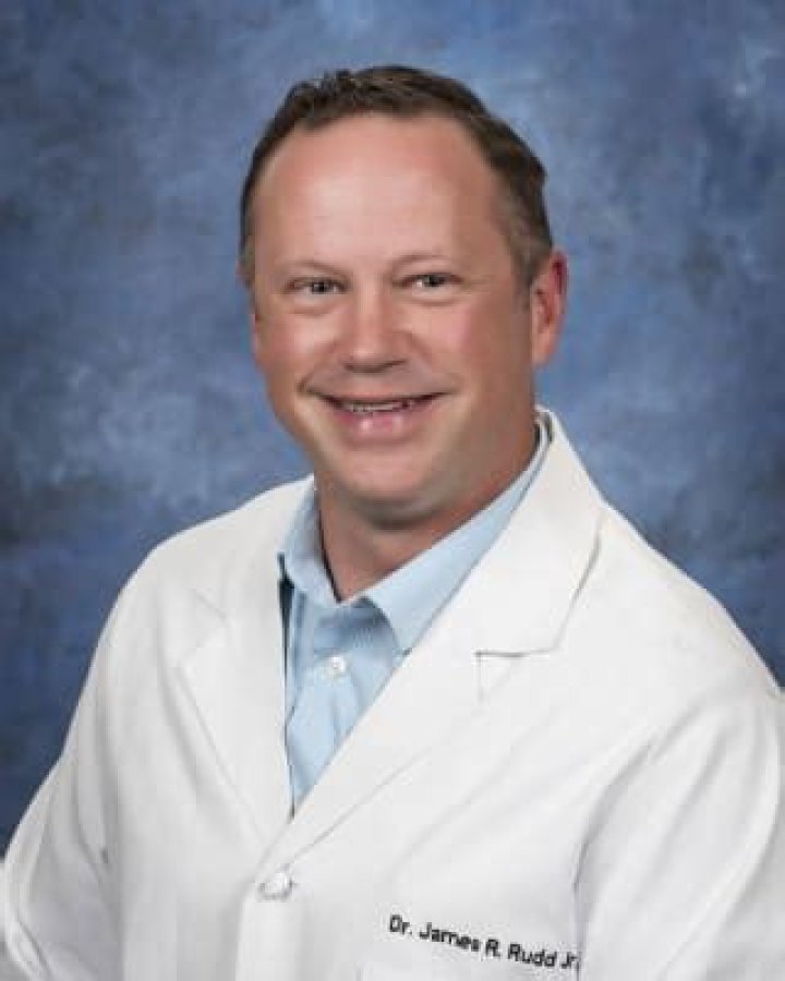 Dr. James Rudd Jr., MD – Deridder, LA