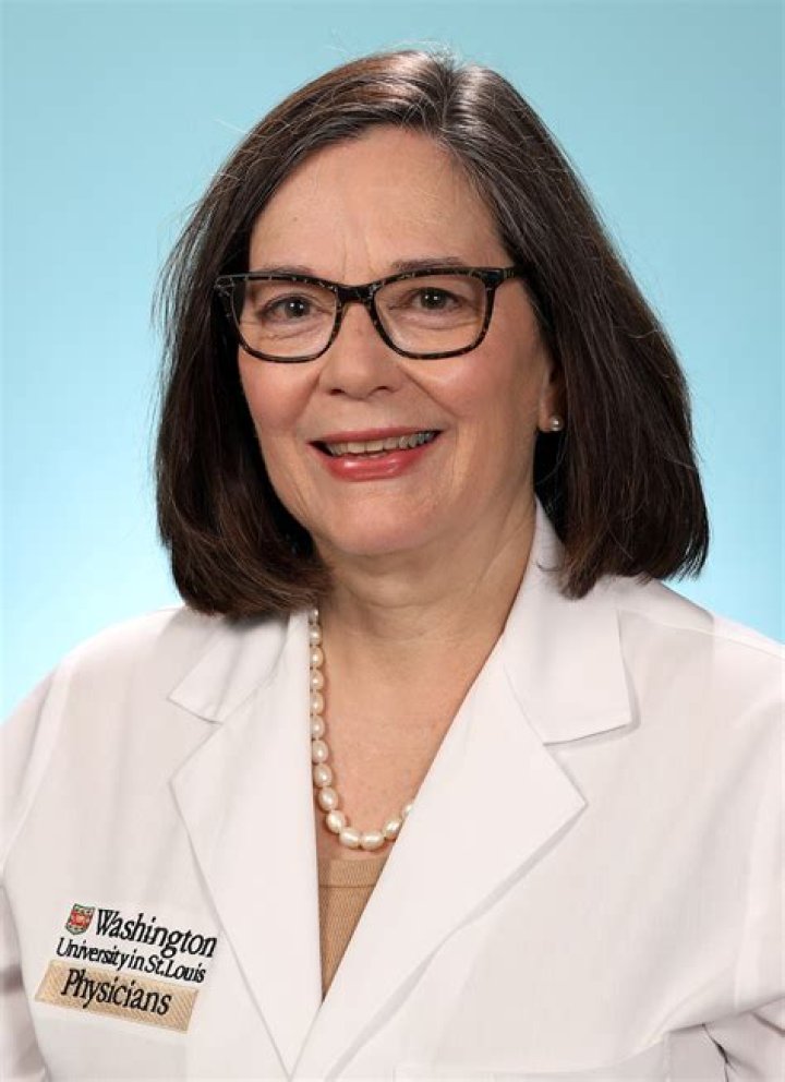 Dr. Jennifer (Edwards) Prather, MD – Davenport, IA