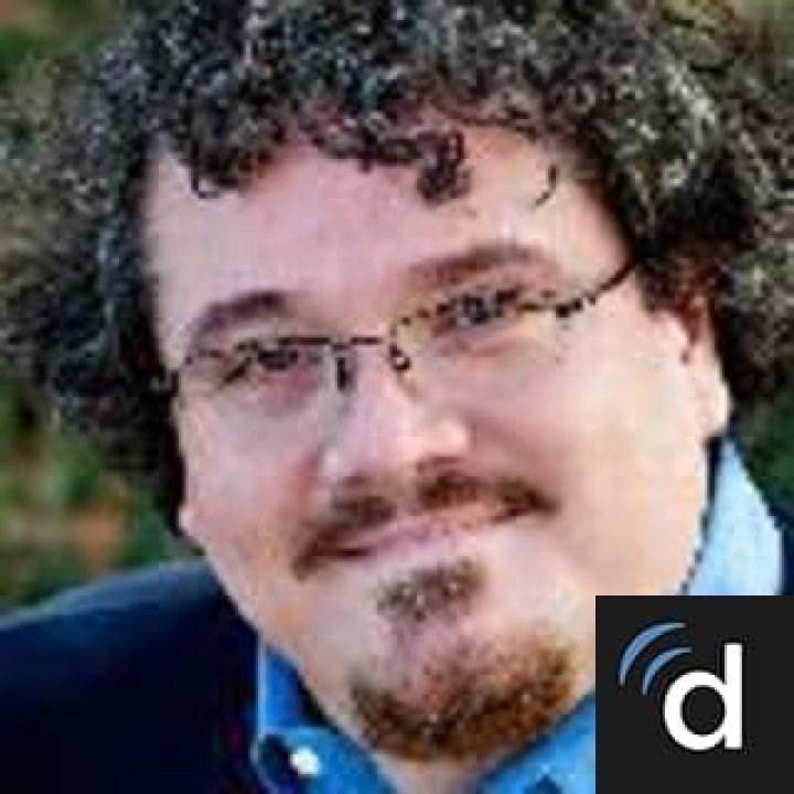 Dr. John Benavides, DO – Paris, TX