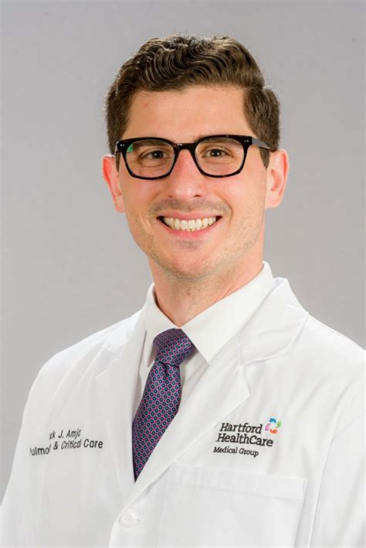 Dr. John Mah, MD – Hartford, CT