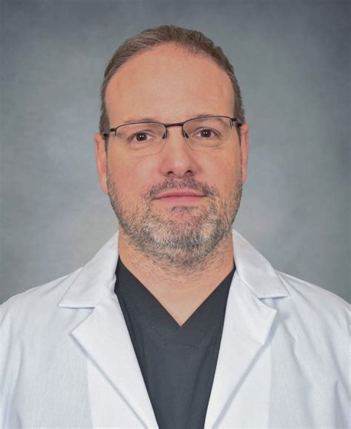 Dr. Jose Roig, MD – Indianapolis, IN