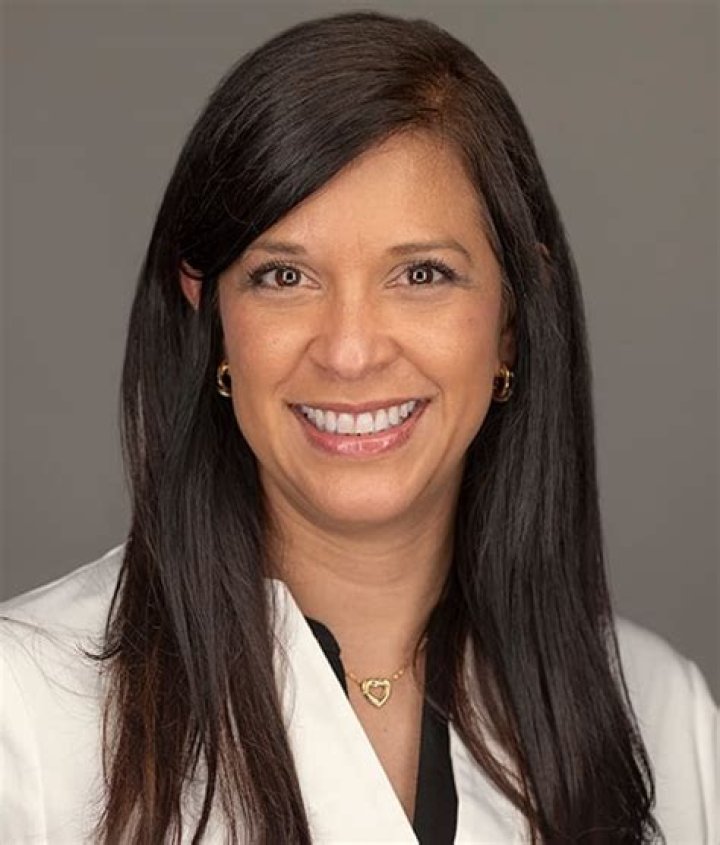 Dr. Julie (Rivero) Nicholson, MD – Bellevue, WA