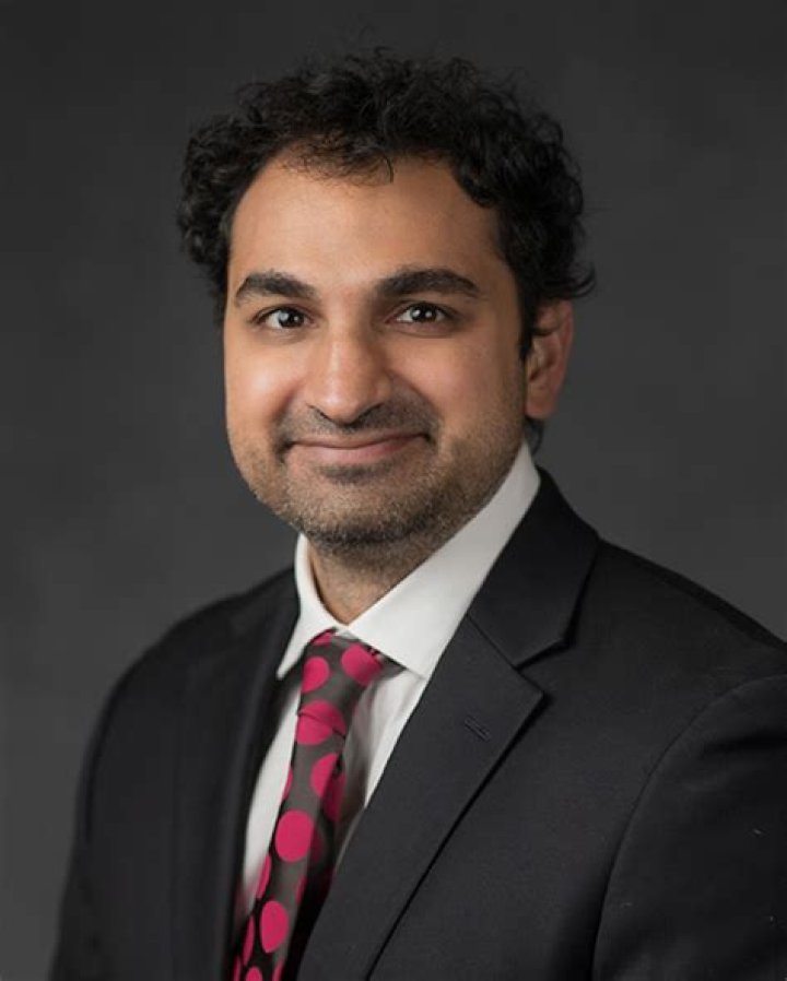 Dr. Karthik Ramanathan, MD – Minneapolis, MN