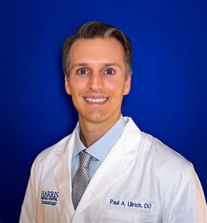 Dr. Kyle Ulrich, MD – Wyoming, MI