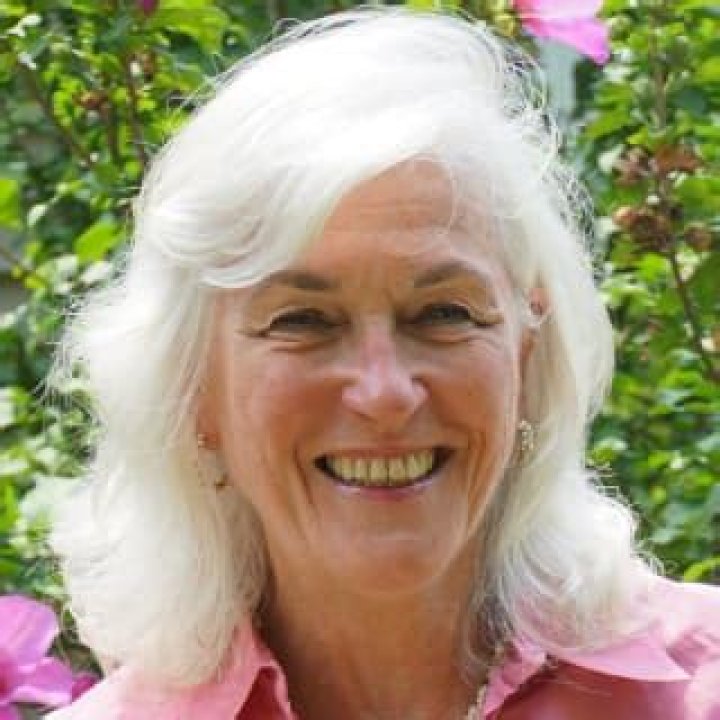 Dr. Laura Fry, MD – Manchester, NH
