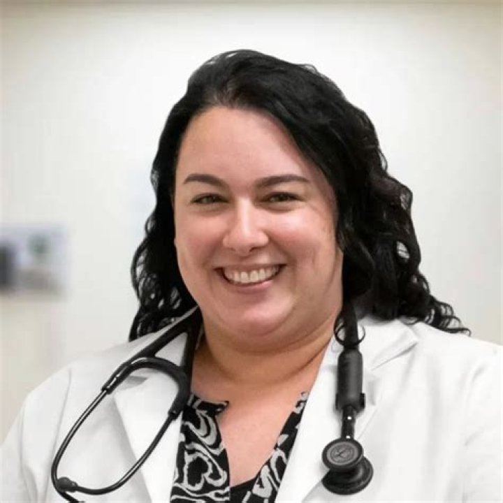 Dr. Lauren De Leon, MD – Smithfield, RI