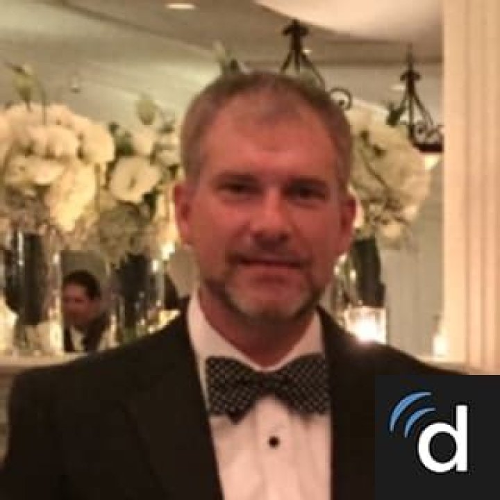 Dr. Mark Puccioni, MD – Omaha, NE