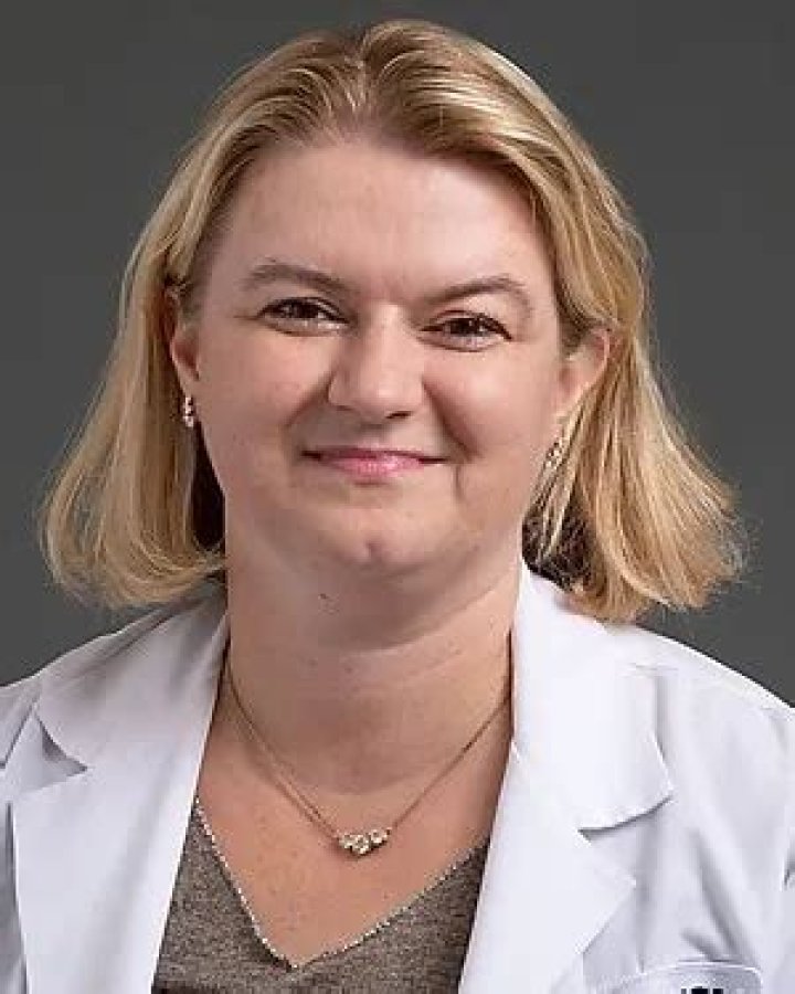 Dr. Marta Batus, MD – Chicago, IL