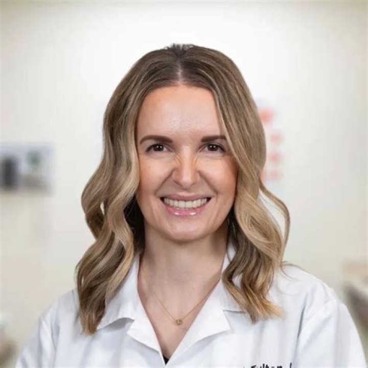 Dr. Mary Short, MD – Overland Park, KS