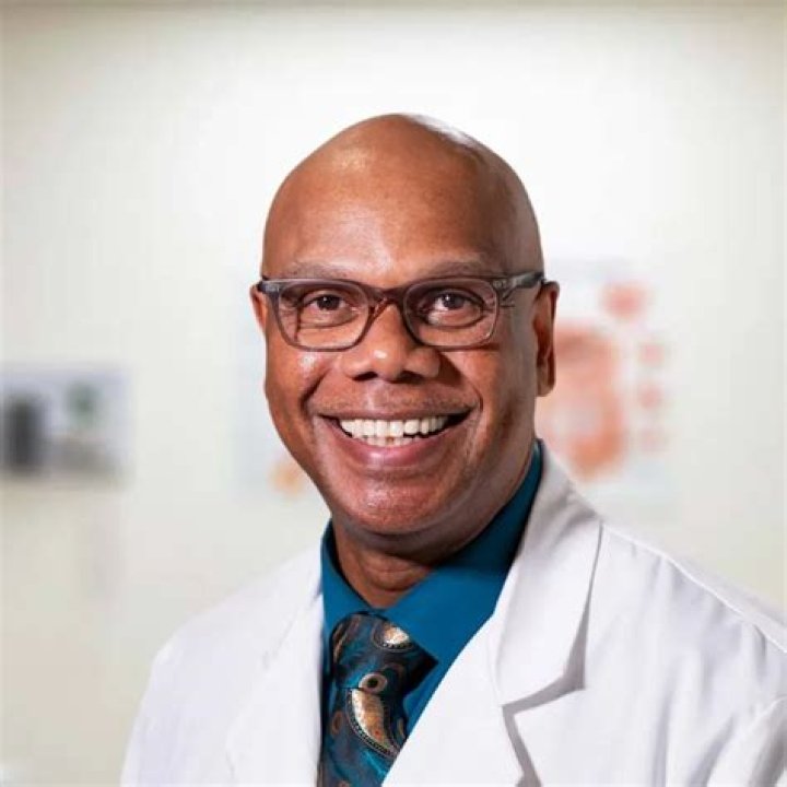 Dr. Michael Hinton, MD – Lake Charles, LA