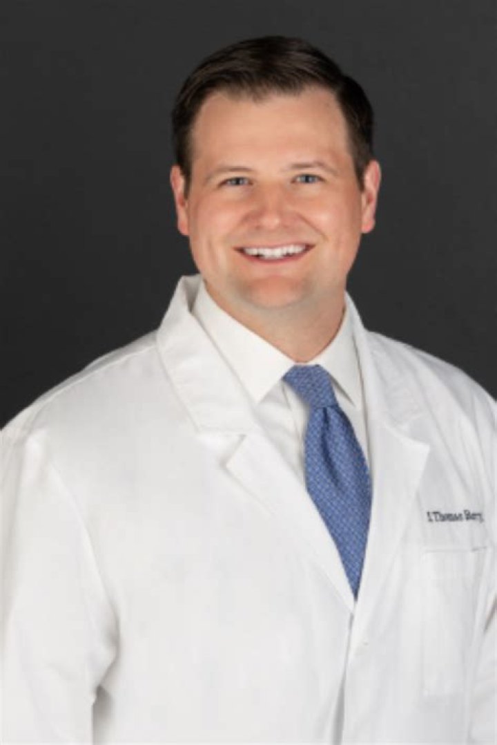 Dr. Michael Musacchio Jr., MD – Skokie, IL