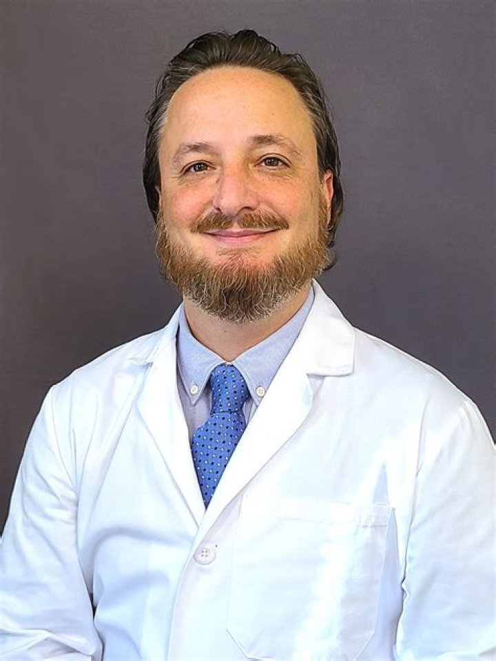 Dr. Nicholas Kenney, MD – LaGrange, KY
