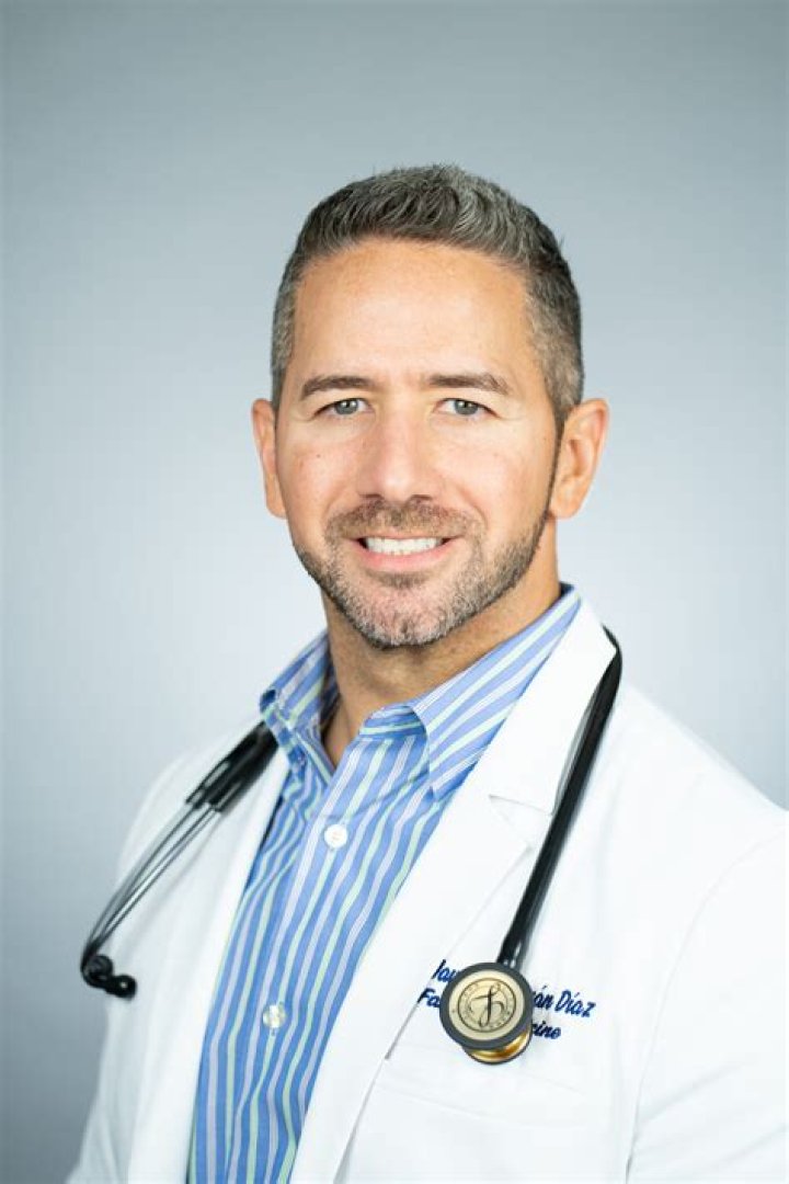 Dr. Peng Hou, MD – Winter Haven, FL