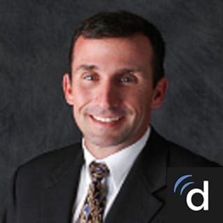 Dr. Philip Yazbak, MD – Neenah, WI