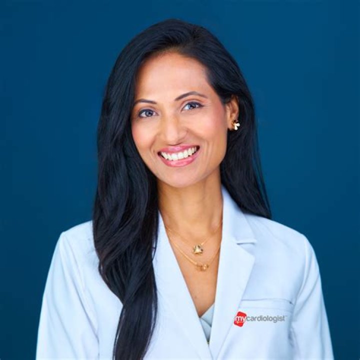 Dr. Pooja Malhotra, MD – Miami, FL
