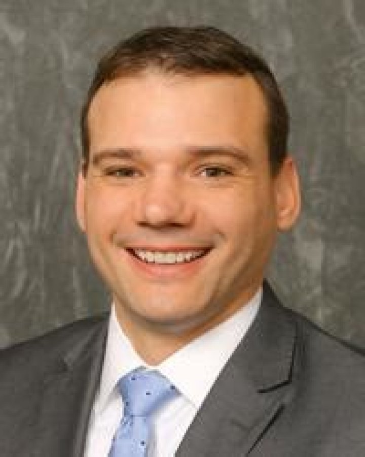 Dr. Robert Bartelt, MD – Waterloo, IA