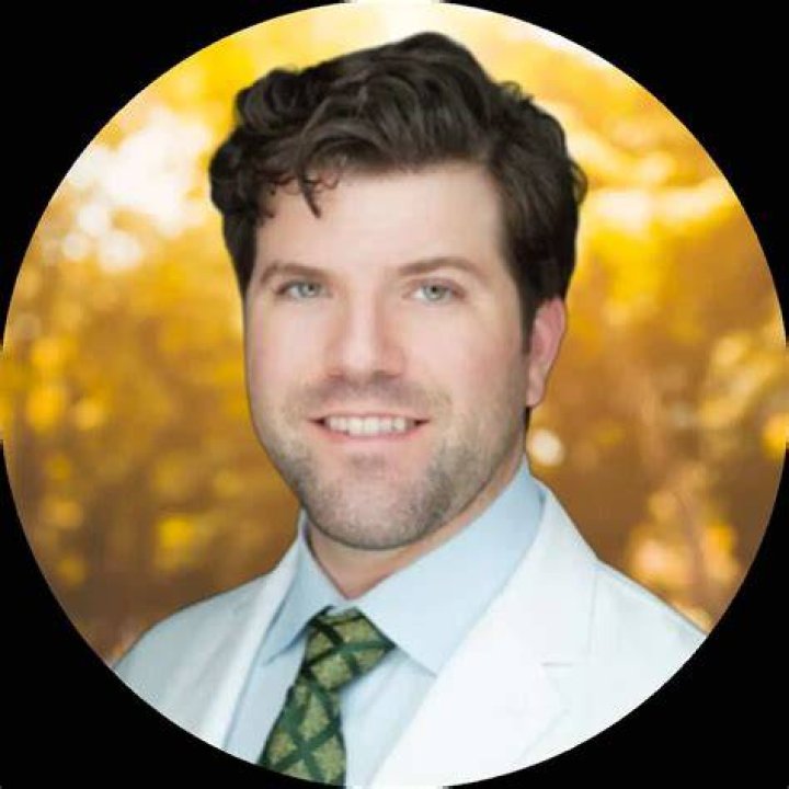 Dr. Roberto Trevino, Jr., MD – San Antonio, TX